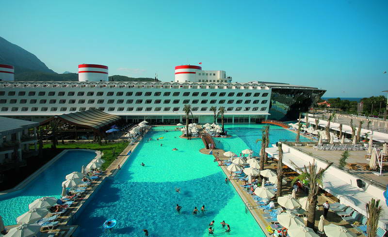 QUEEN ELIZABETH ELITE SUITE HOTEL&SPA